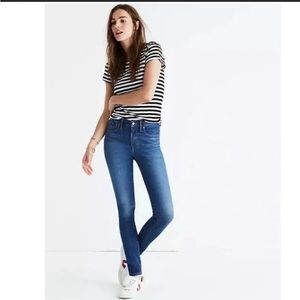 Madewell 9” Mid Rise Skinny Jeans Size 28.